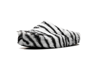 Bravest Studios Tiger Bear Claw "Mule White" BS96