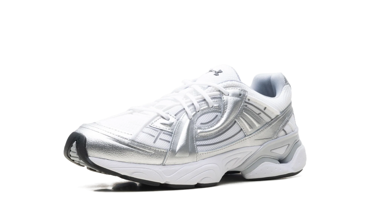UA Sola "White Metallic Silver" 6005284 100