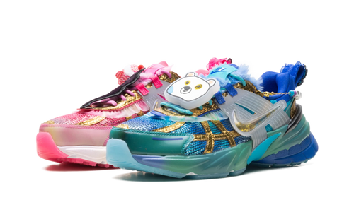 V2K Run WMNS "Doernbecher" IO7691 921