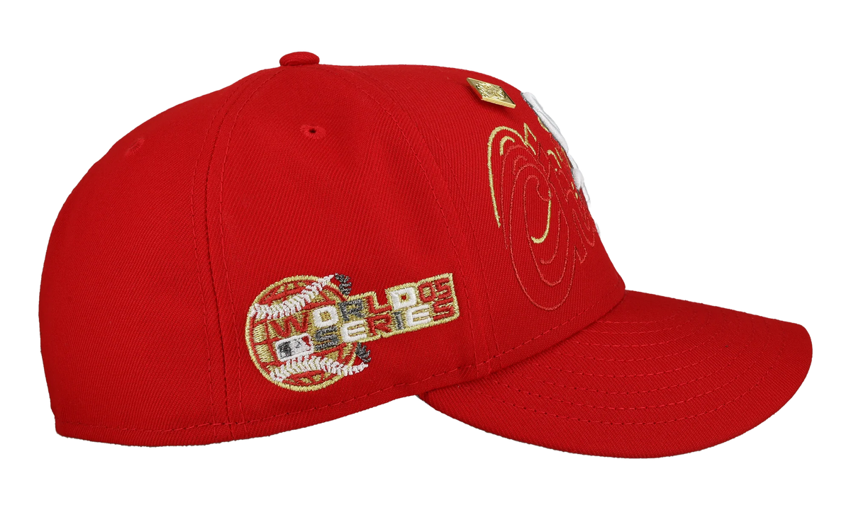 59FIFTY Chicago White Sox 2005 World Series Fitted Hat "Red Chicago Script" NE452
