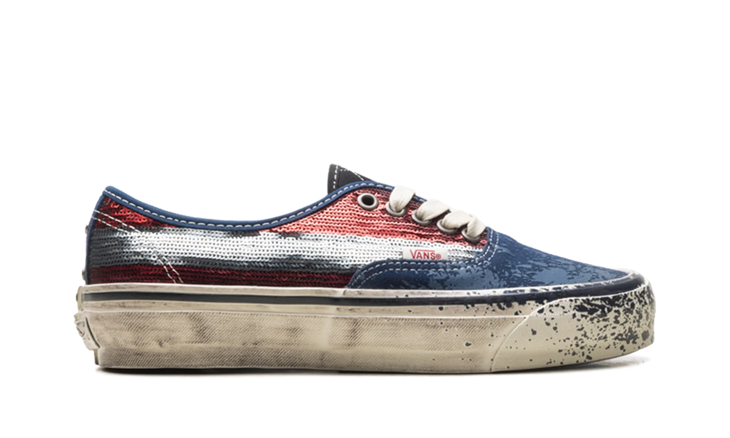 Vans Authentic Premium "La Habana - Red / Navy" VN000DB8Z11