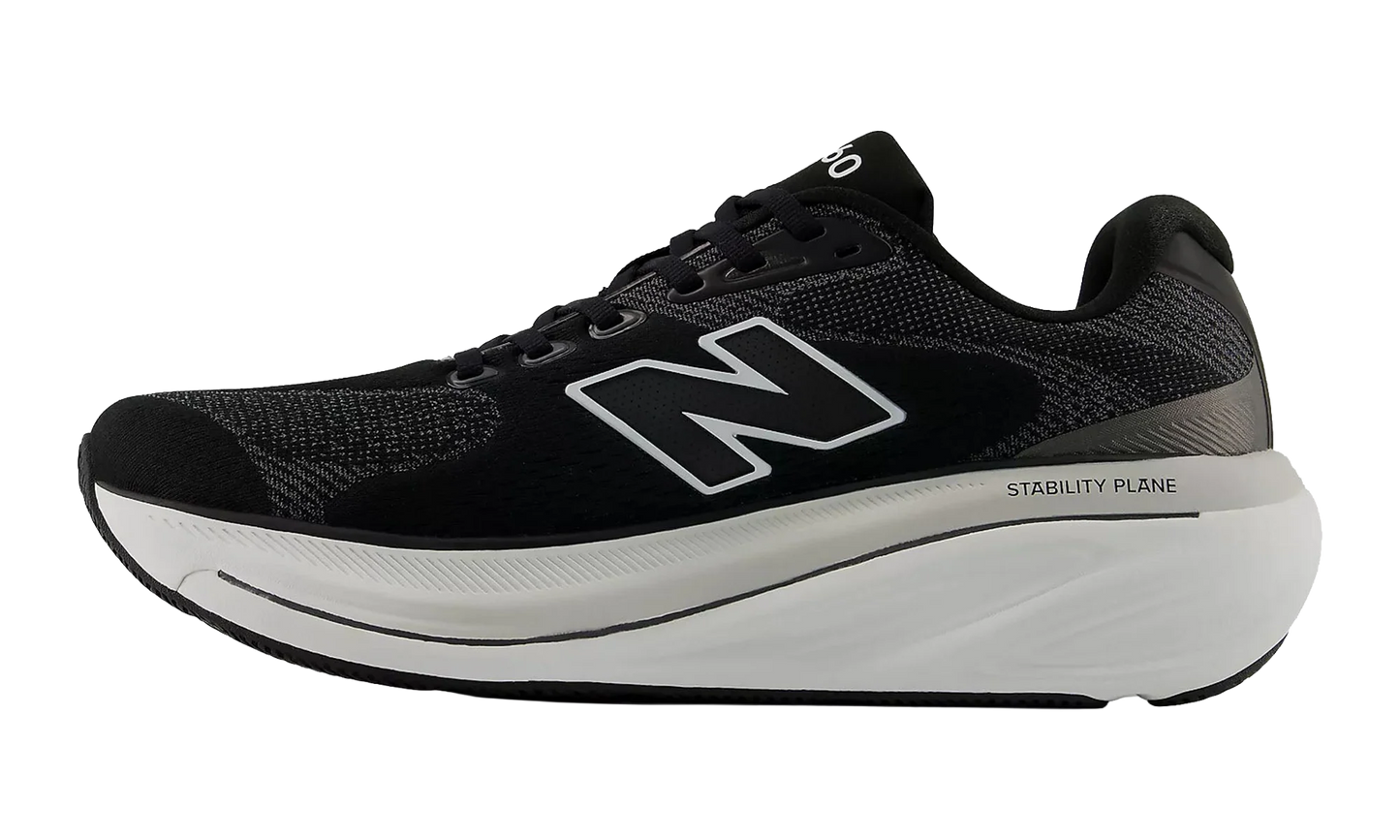 860v15 "Black White" M8607GW