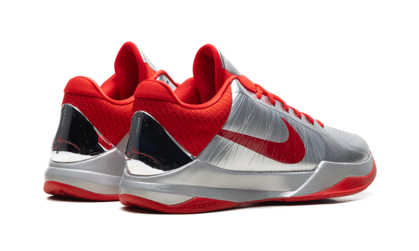 Zoom Kobe 5 "Caitlin Clark - Rookie of the Year" IV2712 001