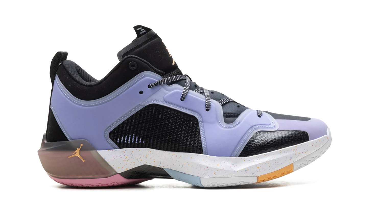 Air Jordan 37 Low "Dongdan" FD8701 001