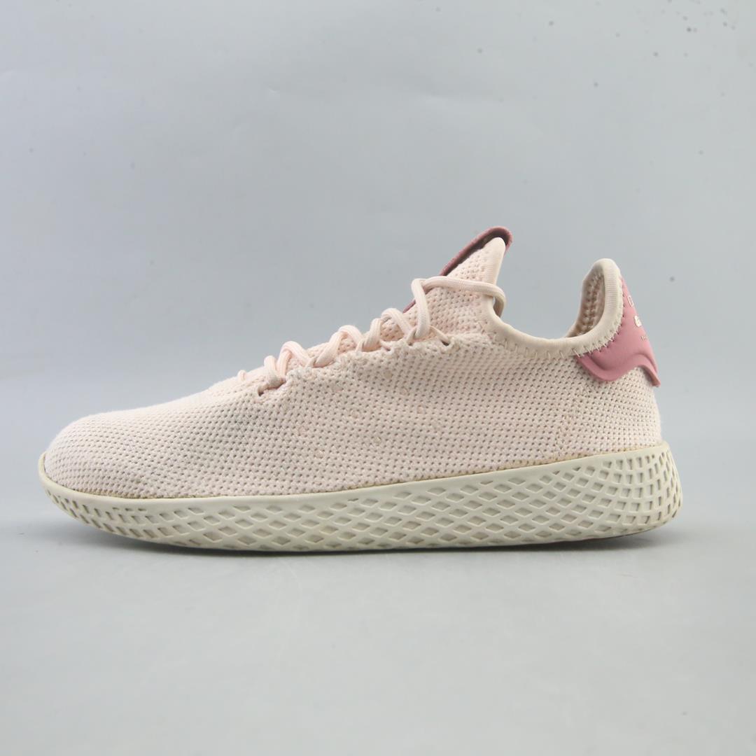 HU PHARRELL WILLIAMS