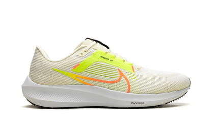 AIR ZOOM PEGASUS 40 WMNS"Coconut Milk Lime" DV3853 101