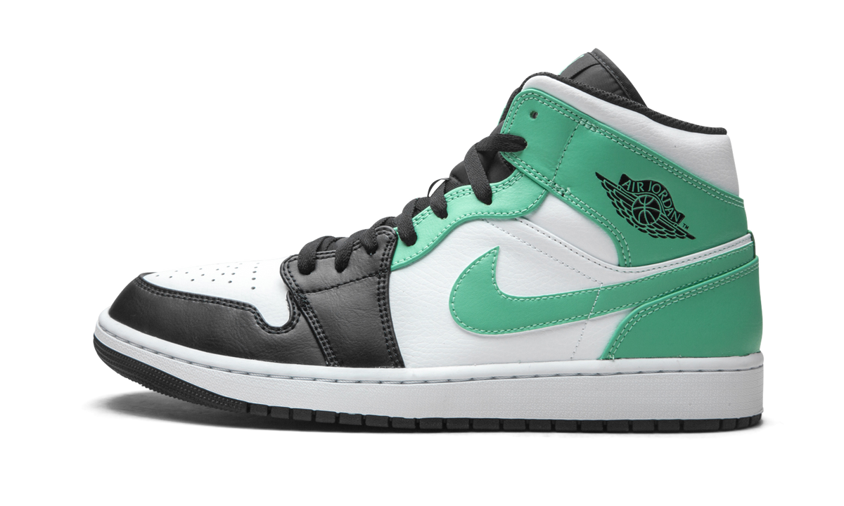 1 Mid "Island Green" 554724 132