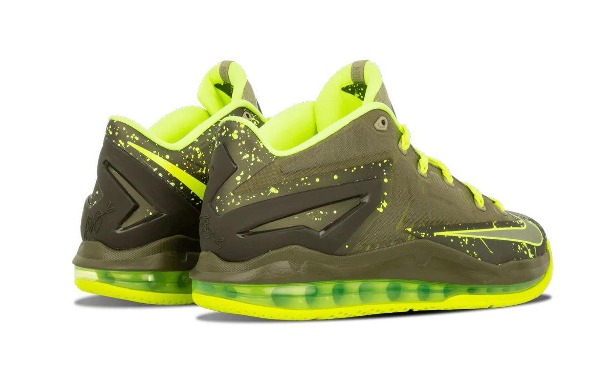 Max Lebron 11 Low 642849 200