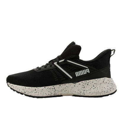 Outpace Speckle Sneakers