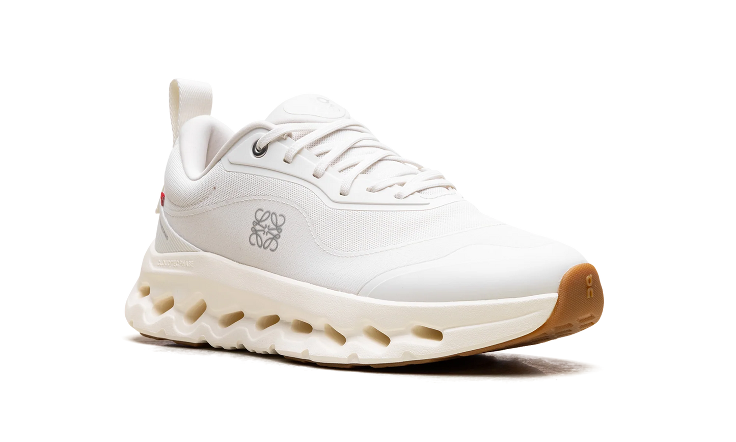 Cloudtilt 2 "LOEWE - All White" 3ME10690108