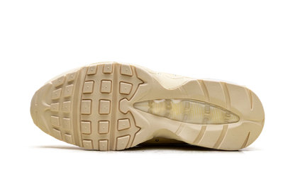 Air Max 95 WMNS "Soft Yellow Silver Studded" IQ3444 722