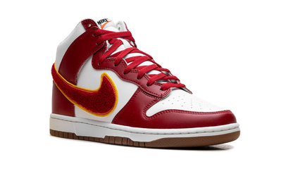 Dunk High "Chenille Swoosh White Gym Red" DR8805 101