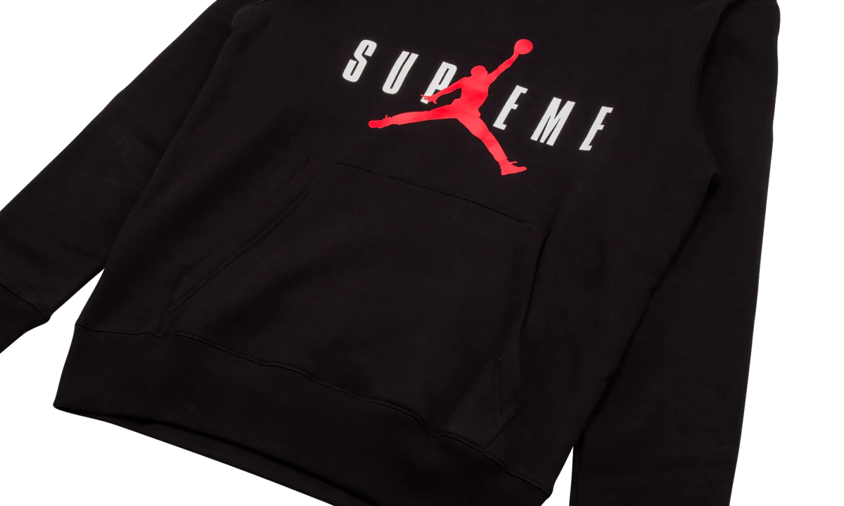 Jordan Hooded Pullover "Black" SU0057