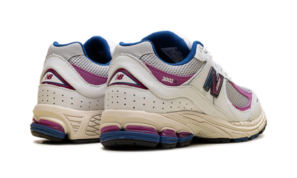 2002R "Good Vibes Pack White Pink" M2002RGY
