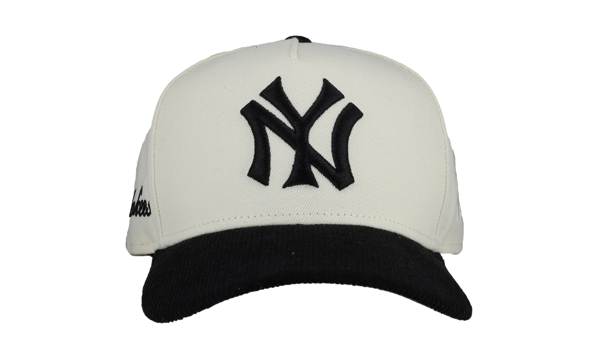 9FIFTY New York Yankees A Frame Snapback Hat "Off White / Black - Corduroy Visor" NE277