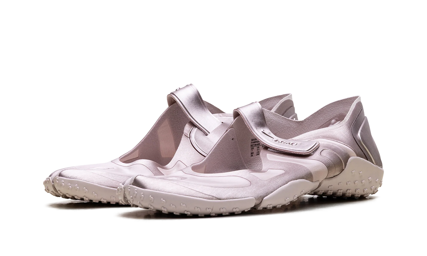 Air Rift Satin WMNS "SKIMS - Slit Red" IQ7158 600