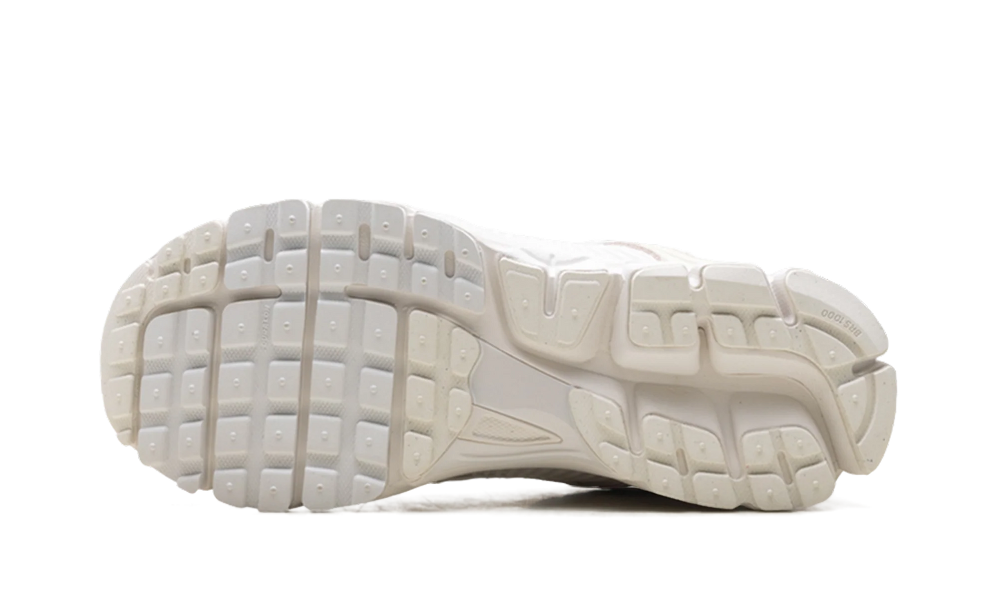 Zoom Vomero 5 WMNS "Phantom Light Bone" HQ0458 003