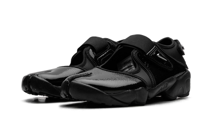 Air Rift WMNS "Black" IB8954 001