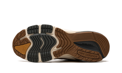 990v6 "Carhartt - Sculpture Center" M990CH6