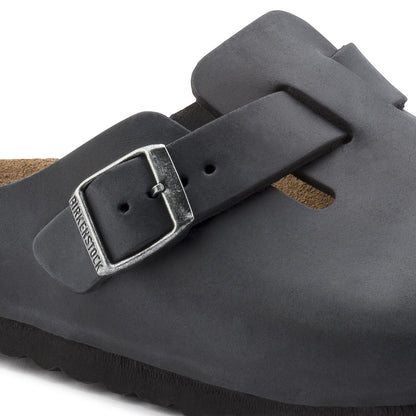 Boston Oiled Leather in Black