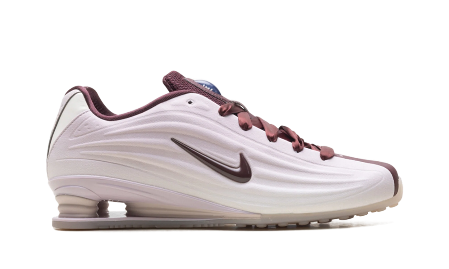 Shox Z SE WMNS "Particle Rose Burgundy Crush" IQ3364 627