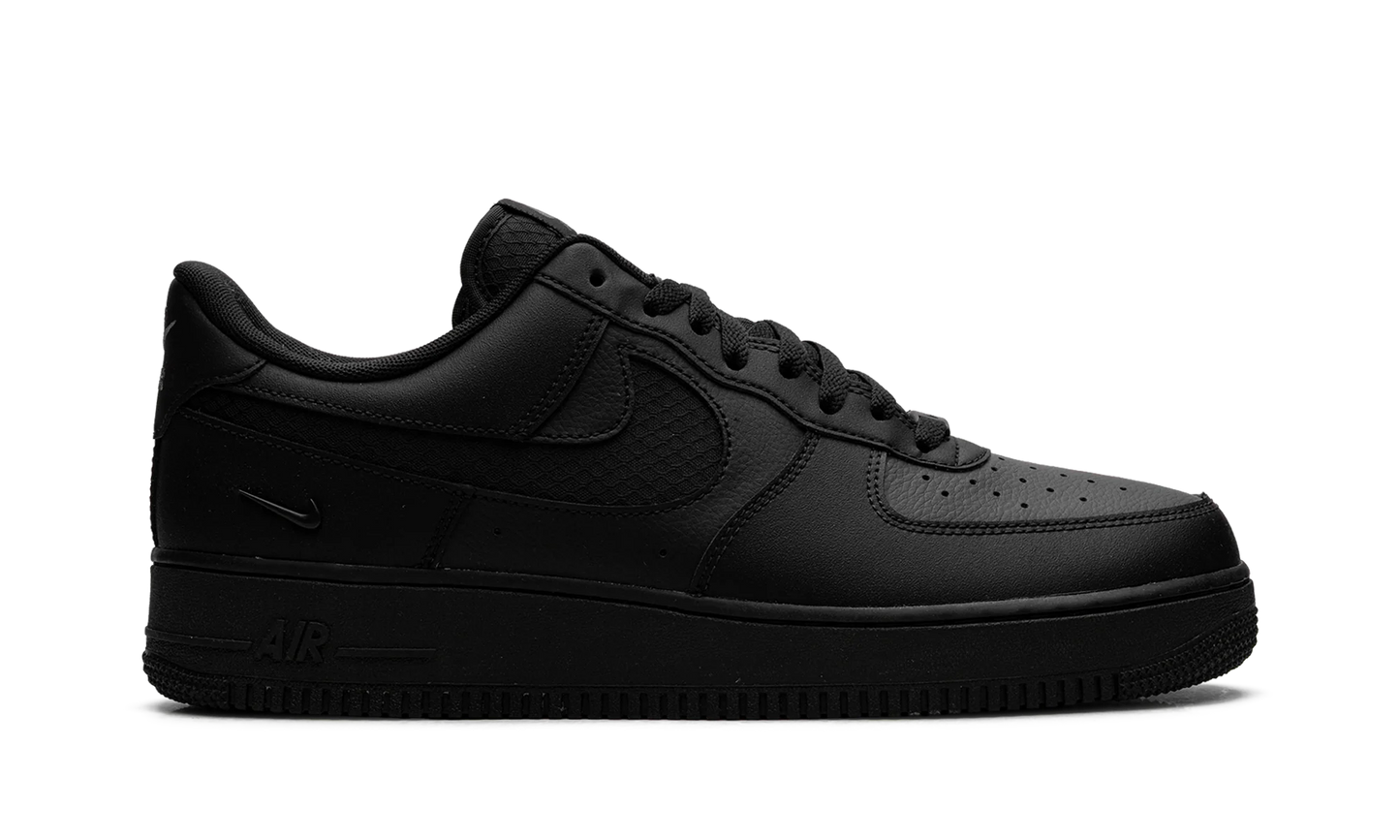 Air Force 1 '07 LV8 "Triple Black Ripstop" IH4452 001