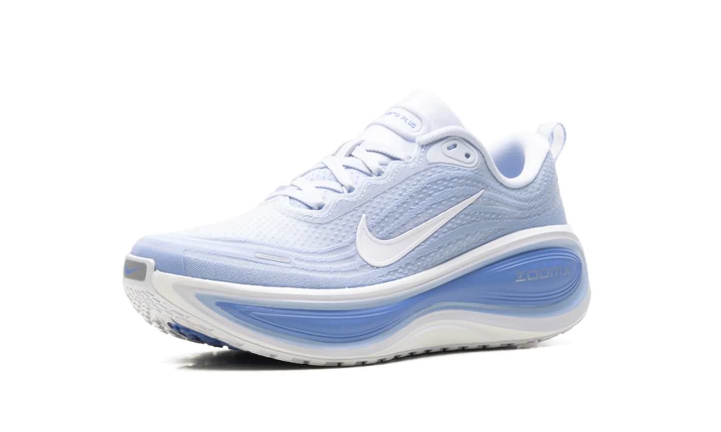 Vomero Plus WMNS "Football Grey Royal Pulse" HV8154 003