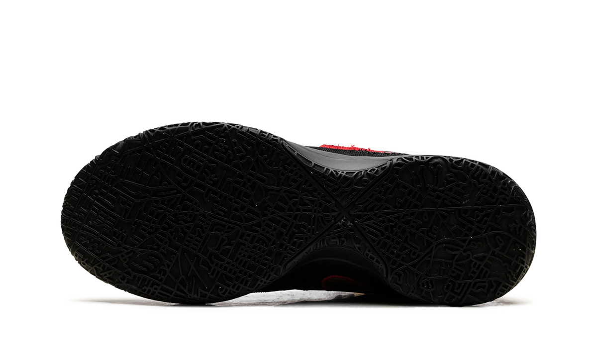 Zoom LeBron NXXT Gen AMPD "Black University Red Gold" FJ1566 001