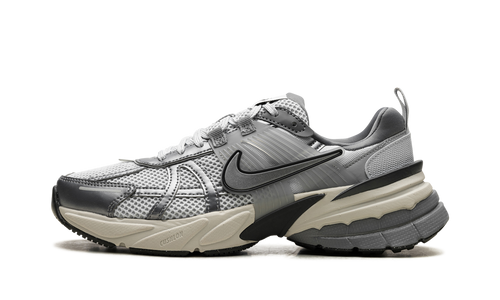 V2K RUN WMNS"Pure Platinum Wolf Grey" FD0736 003