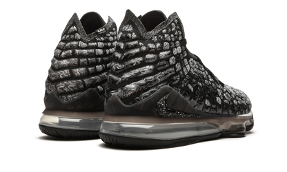Lebron 17 "Black/White" BQ3177 002