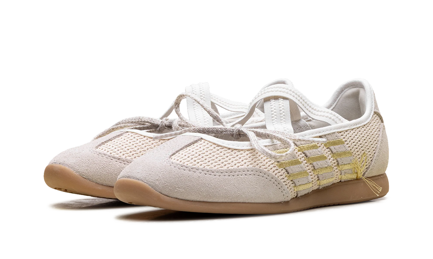 Barreda Mary Jane WMNS "Non Dyed Matte Gold" KI3380