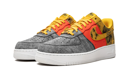 Air Force 1 '07 LV8 "Dark Sulphur Tie-Dye" CZ0337 700