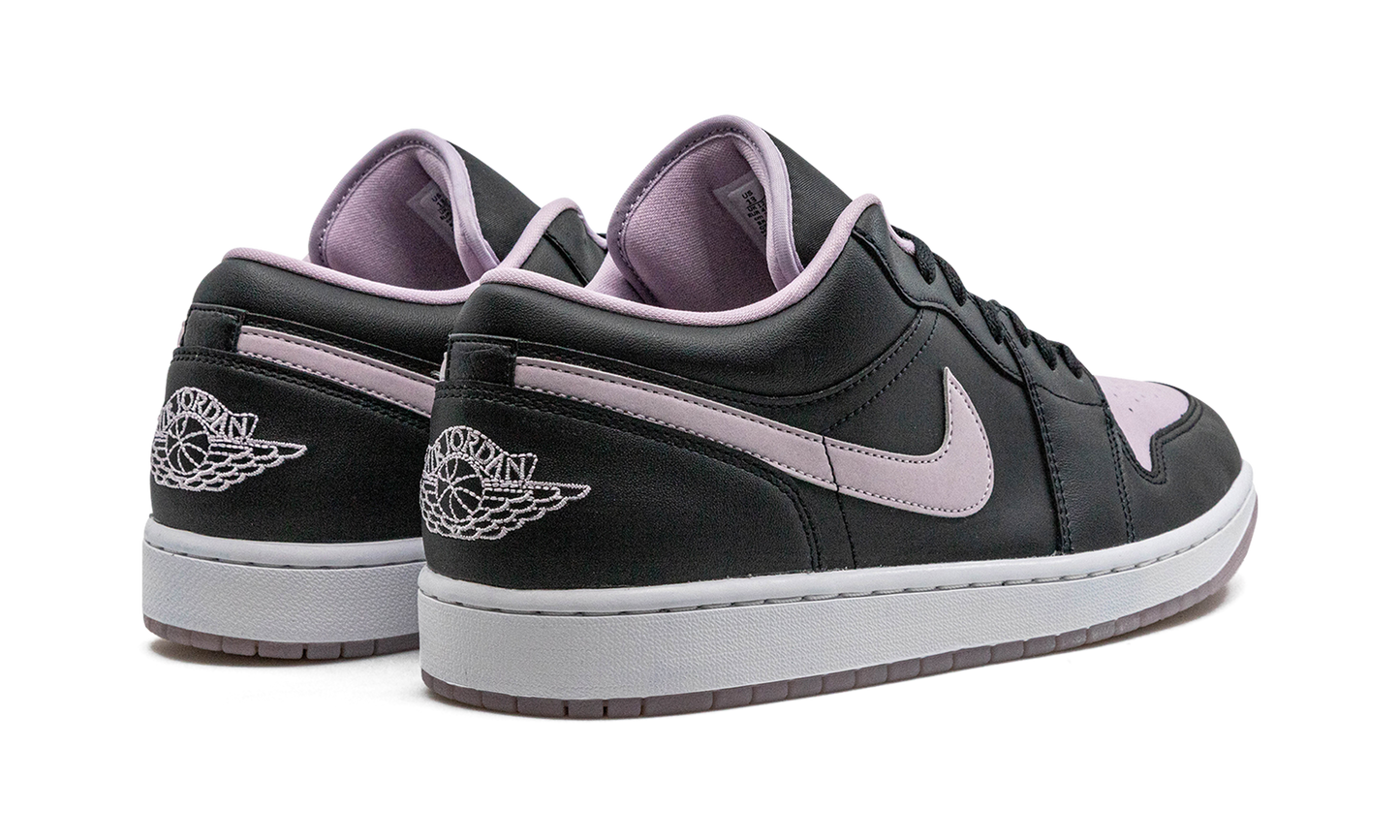1 Low SE "Iced Lilac" DV1309 051