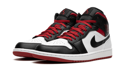 1 Mid "Gym Red Black Toe" DQ8426 106