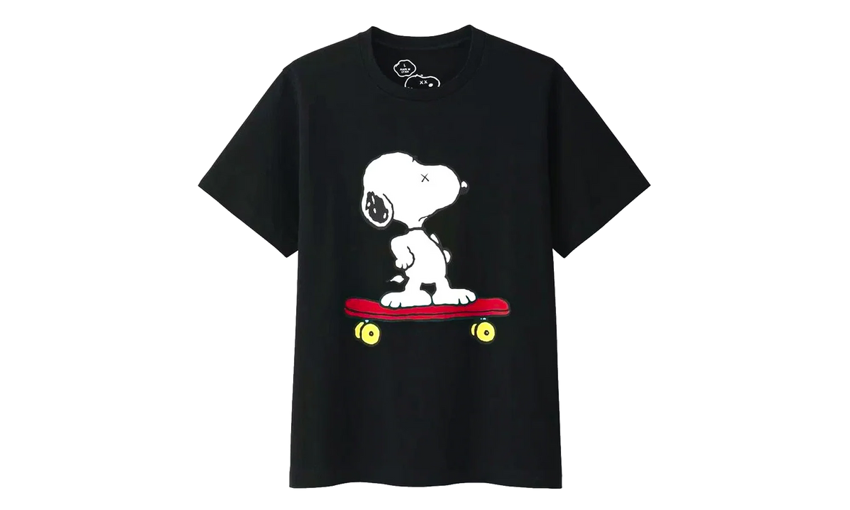 Uniqlo x Peanuts Snoopy Skateboarding Tee "Black" KAWS202500