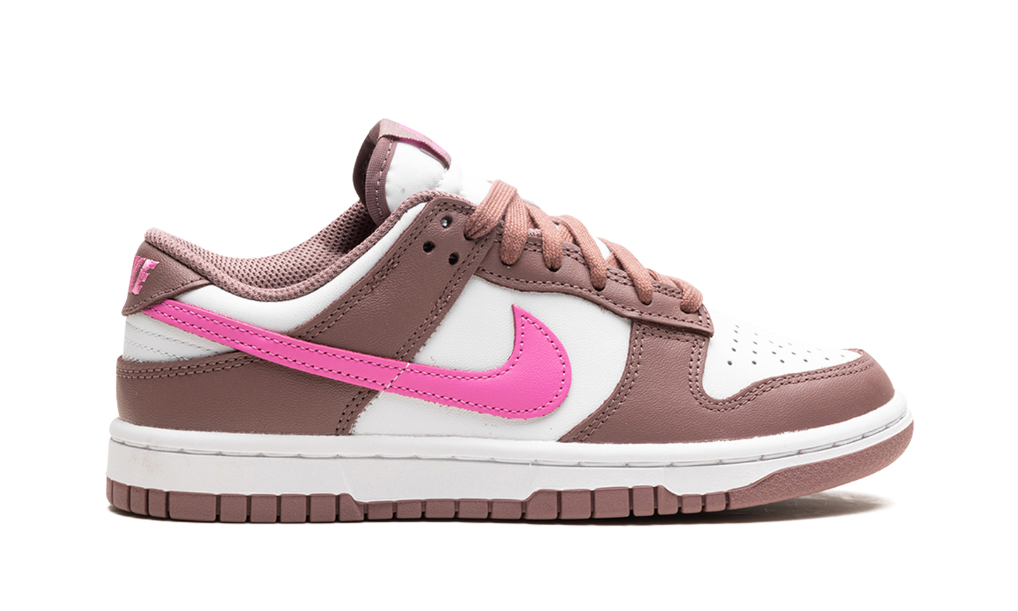 DUNK LOW WMNS"Smokey Mauve" FZ3611 208