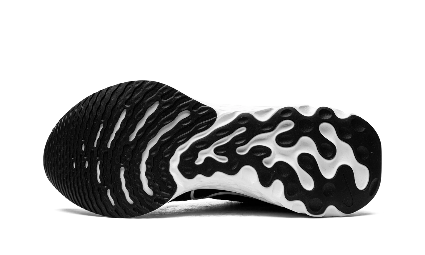 REACT INFINITY RUN MNS WMNS CT2423 002