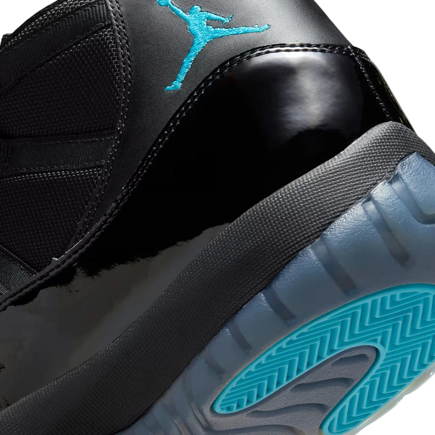 11 Retro 'Gamma Blue' (2025)