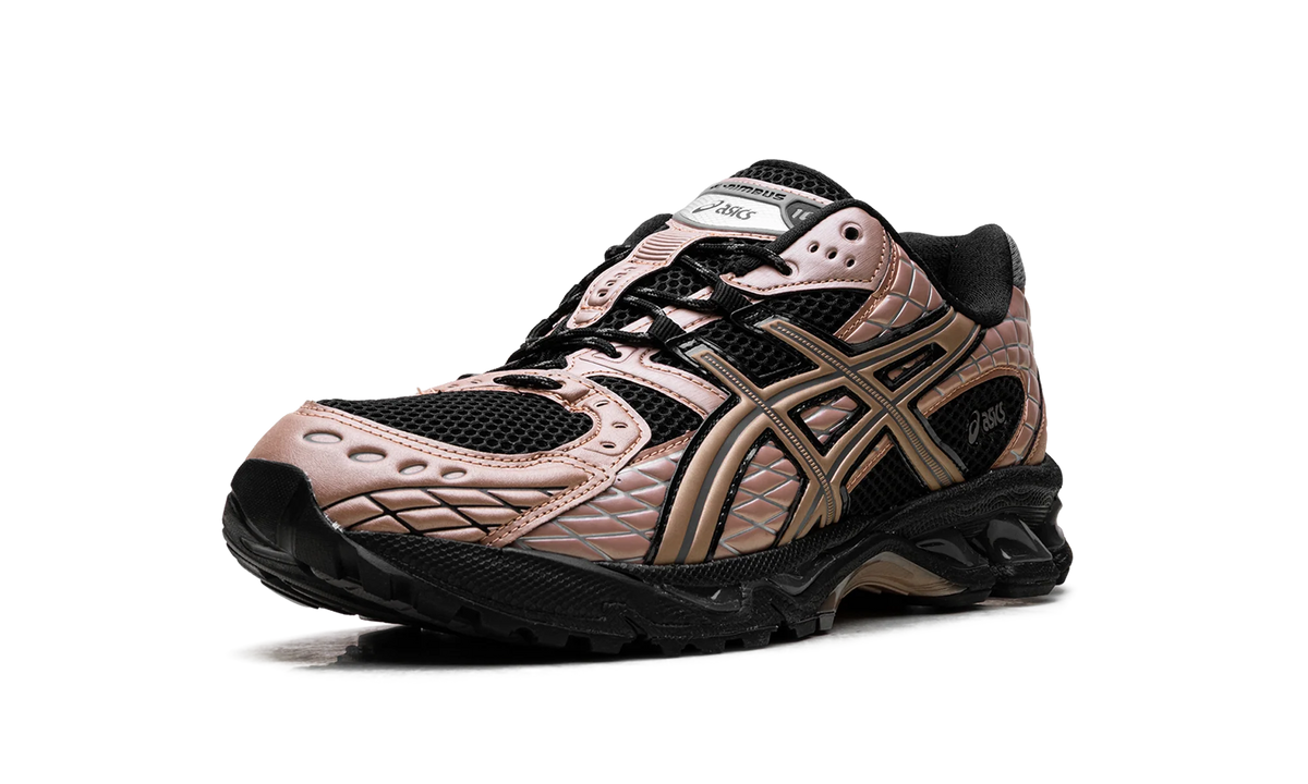 Gel-Nimbus 10.1 "Black / Rose Gold" 1203A761 001