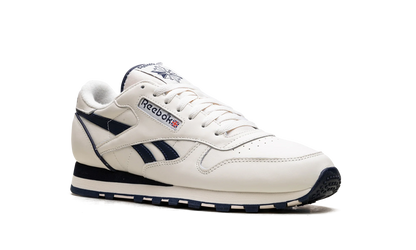Classic Leather 1983 Vintage "White Navy" 100202782
