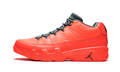 9 Retro Low "Bright Mango"