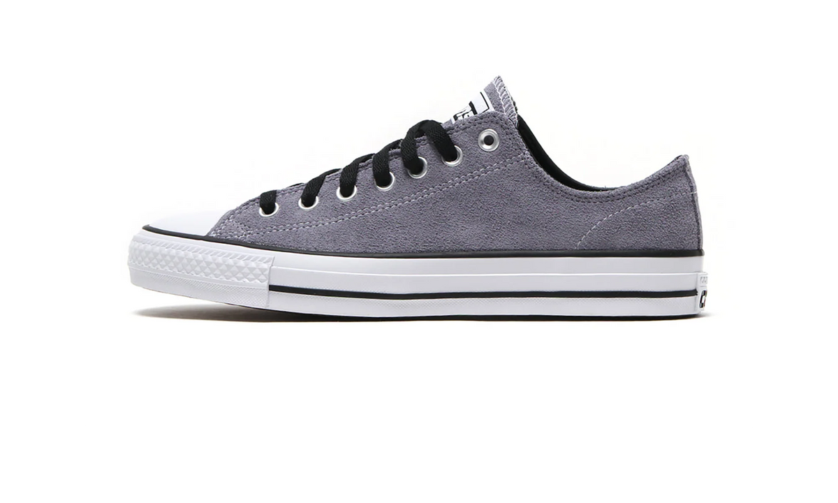 Chuck Taylor All Star Pro Ox "Thunder Whale / Black / White" A15829C