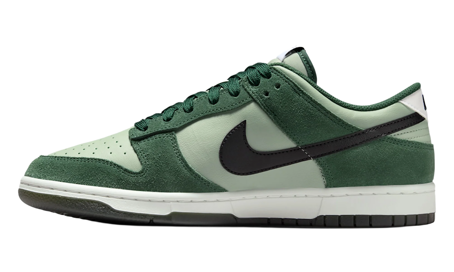 Dunk Low Retro SE "Jade Horizon / Fir" IB6399 301