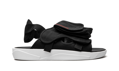LS Slide "Black / White" CZ0791 006