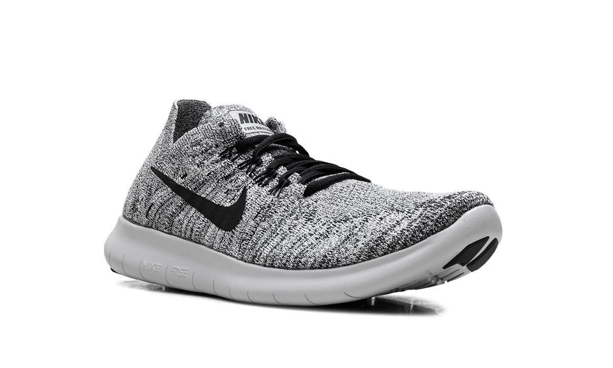 FREE RN FLYKNIT WMNS"2017 - Oreo" 880844 101