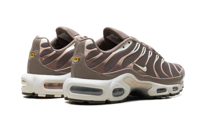 Air Max Plus "Mink Brown" DZ3671 200