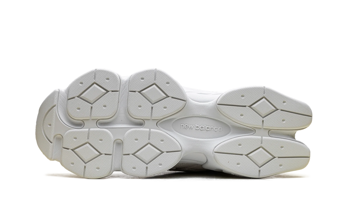 9060 "Reflection White" U906027Z