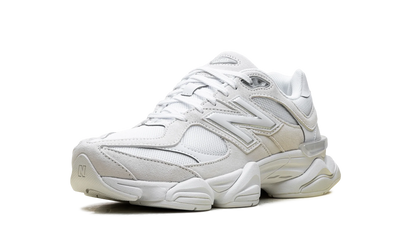 9060 "Reflection White" U906027Z