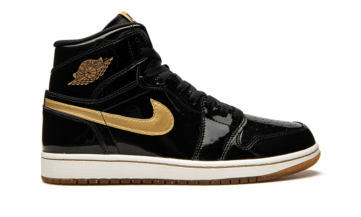 1 Retro High OG "Black/Metallic Gold"