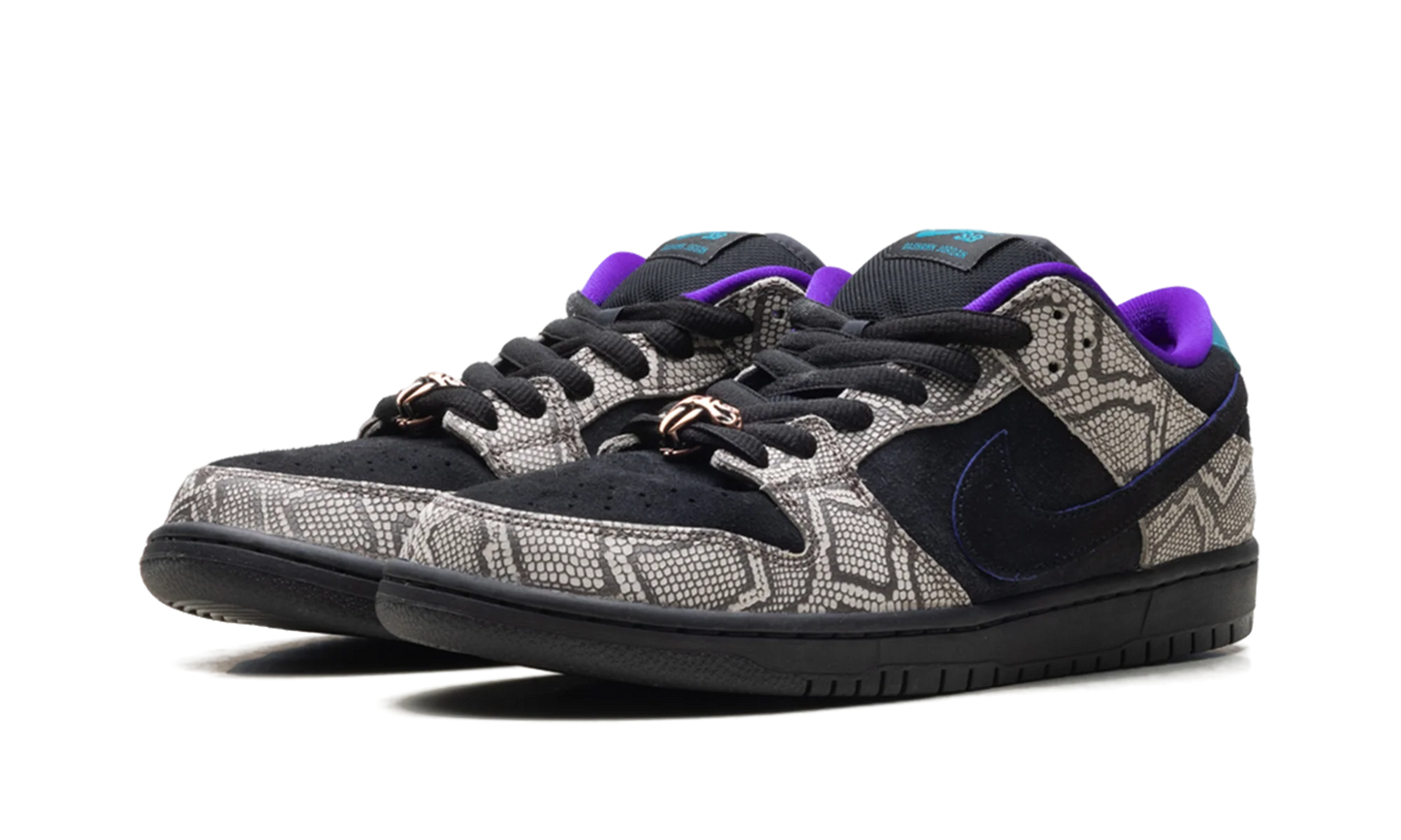 SB Dunk Low "Dashawn Jordan - Copperhead" IB6208 200